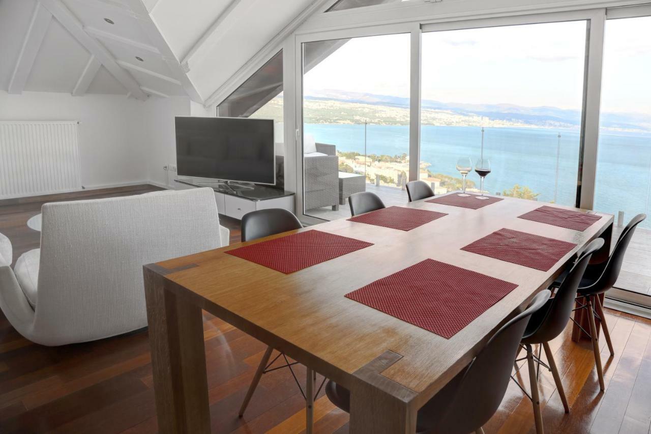 Apartment Birds View Opatija Bagian luar foto