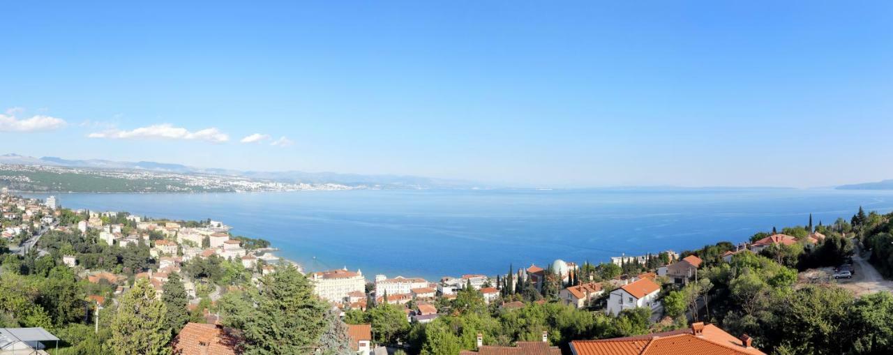 Apartment Birds View Opatija Bagian luar foto